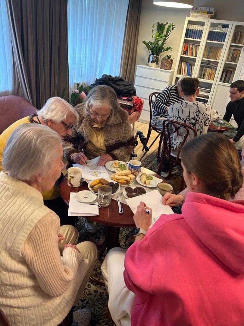 924c1507-413b-4eb6-8eea-a210775cb742